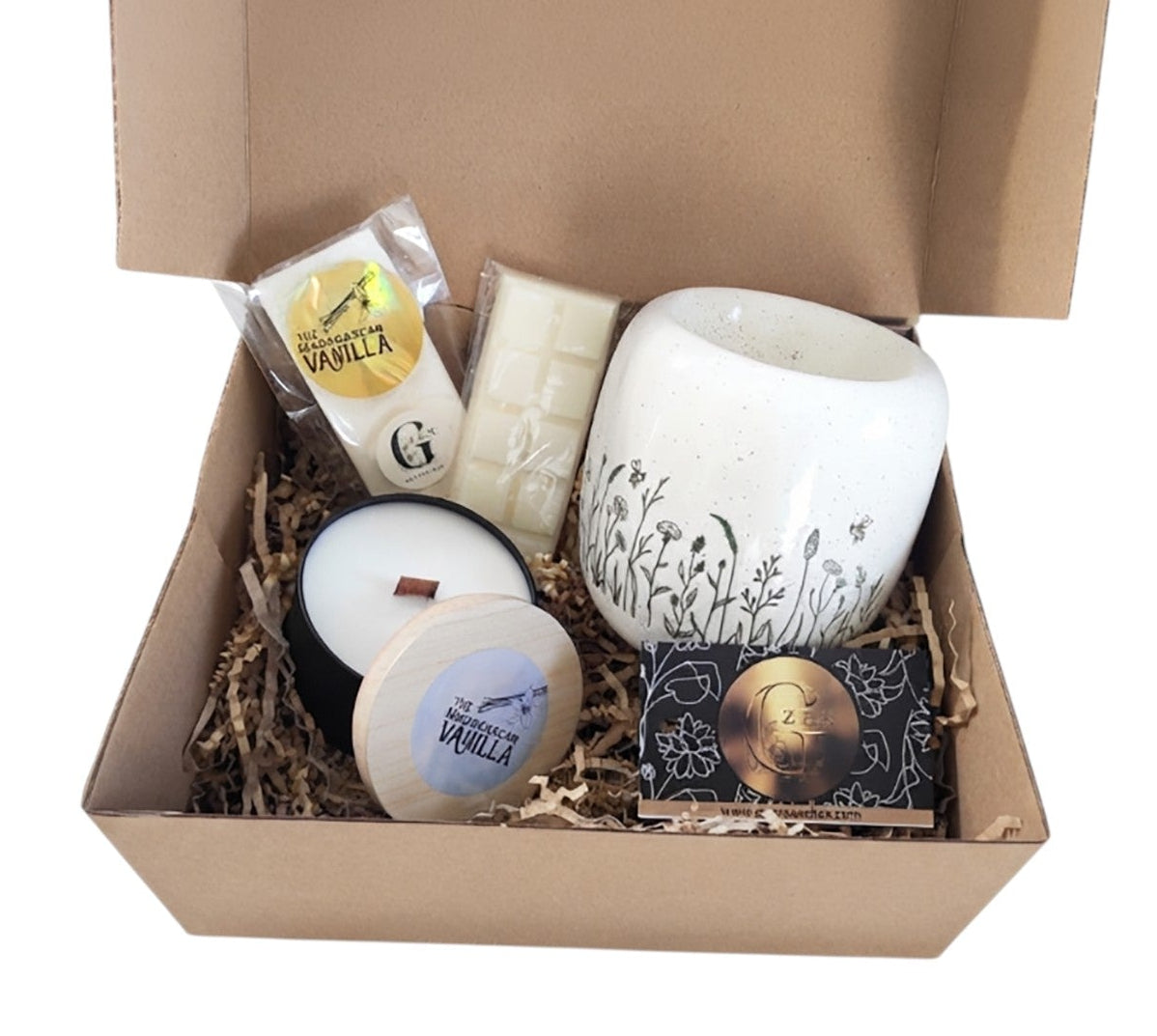 Gift Box | Soy Candle 225gr | Ceramic Burner | 2  x Soy Wax Melts