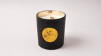 Black scented soy candle with wood wick and a gold interior and yellow label on a white background. Handmade in Cyprus with Eco-Friendly and hypoallergenic fragrance. Scent orchid.
Χειροποίητο αρωματικο κερί με άρωμα ορχιδέα 
