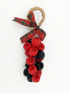 Gzen Handmade Berry Soap, realistic raspberry and blackberry design. Χειροποίητο αρωματικό σαπούνι σε σχήμα μούρα για δώρα, Λεμεσός Κύπρος.
