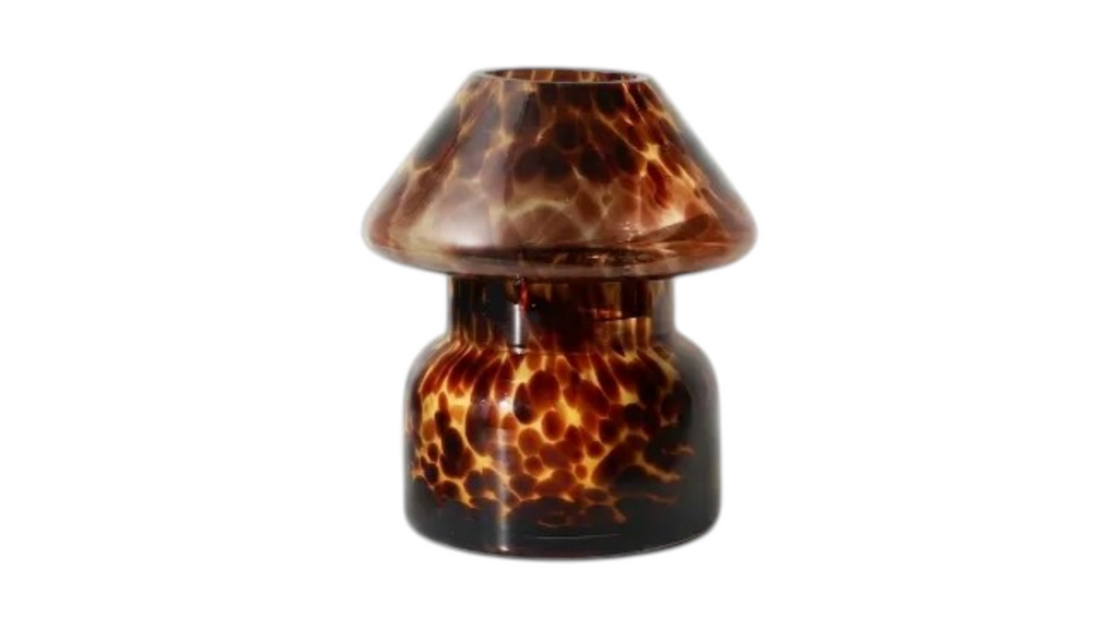 Mushroom jar candle, διακοσμητικό κερί σε γυάλινο βάζο τύπου candle lamp με design μανιταριού και αρωματικό κερί σόγιας.
Mushroom jar candle, decorative scented soy wax candle in a unique mushroom-shaped glass lamp jar."Brown Lamp Jar Vessel 