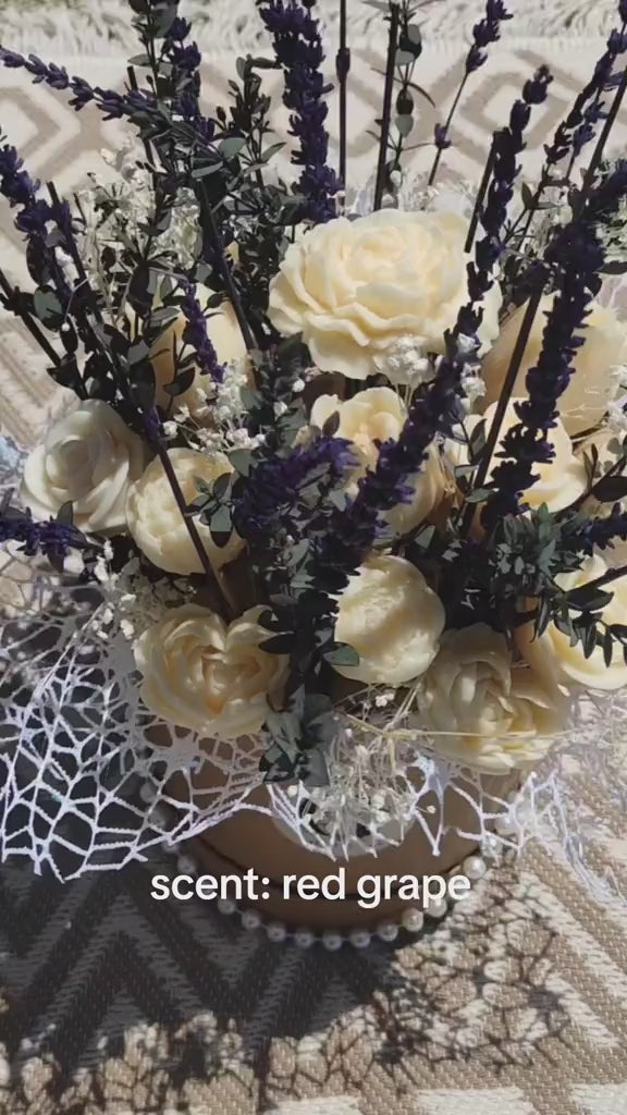 floral scented soy candle gift box
 
