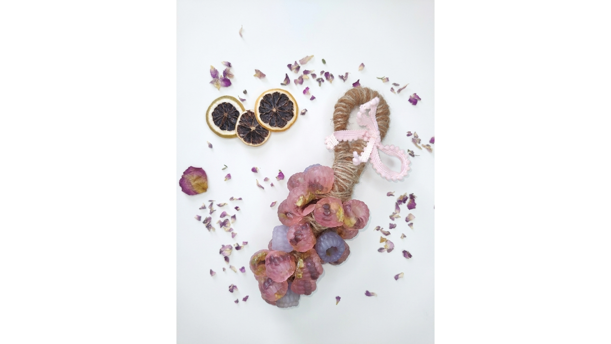 Luxury Grape Soap Bunch on a Rope (400g)
