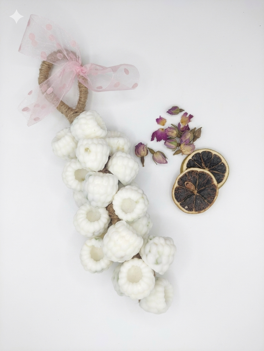 Luxury Grape Soap Bunch on a Rope (400g)
