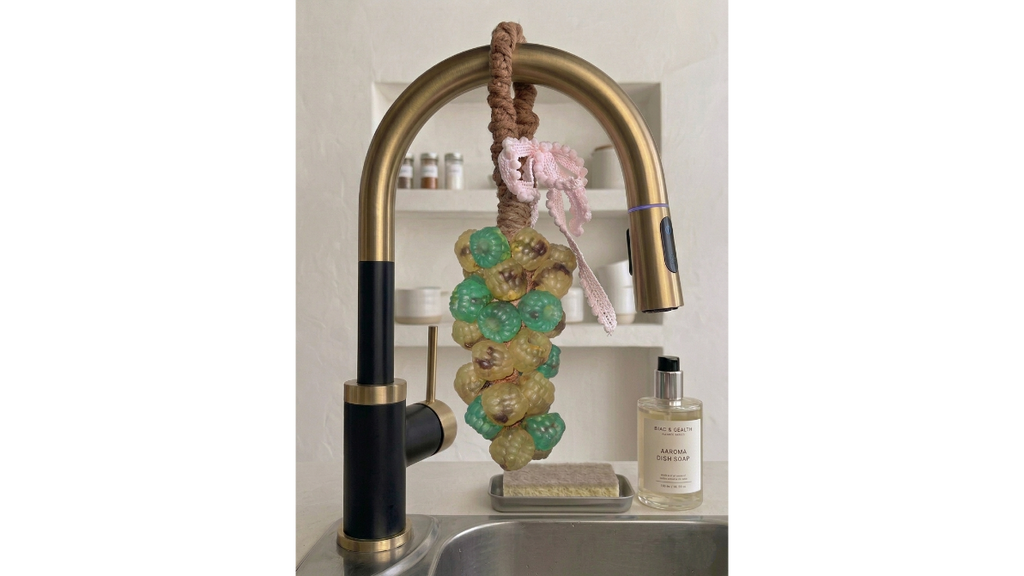 Luxury Grape Soap Bunch on a Rope (400g)